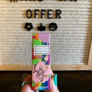 Winky Lux color enhancing balm